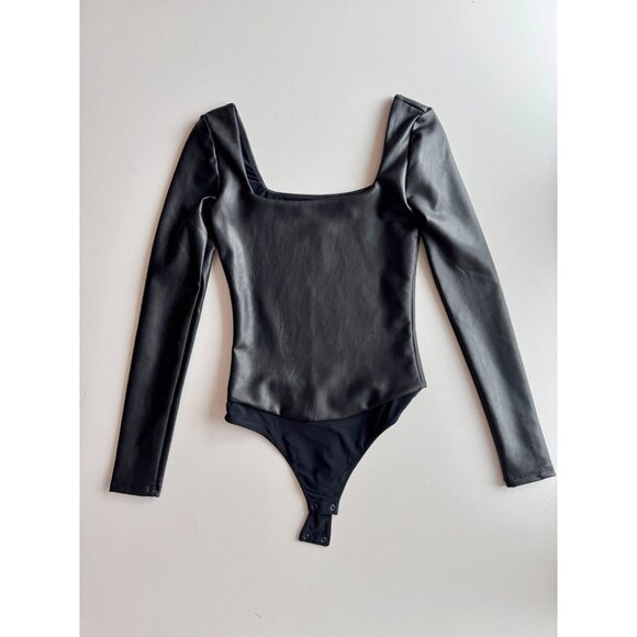 NWOT Aritzia TEN by BABATON Glamour Black Faux Leather Bodysuit, Size 2XS - Picture 1 of 15